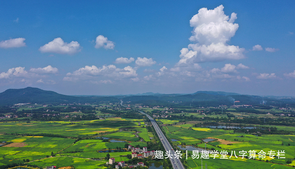 生育：今年适合备孕，明年适合求财的八字