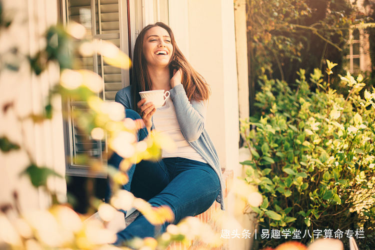 婚姻：夫宫伏吟，会有两次婚姻的八字